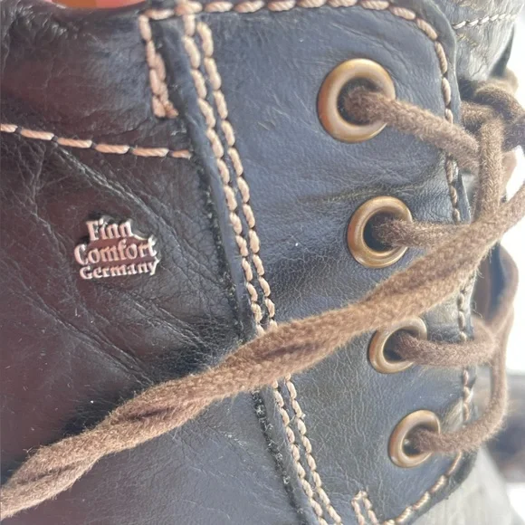 SOLD - Picture 4 of 8